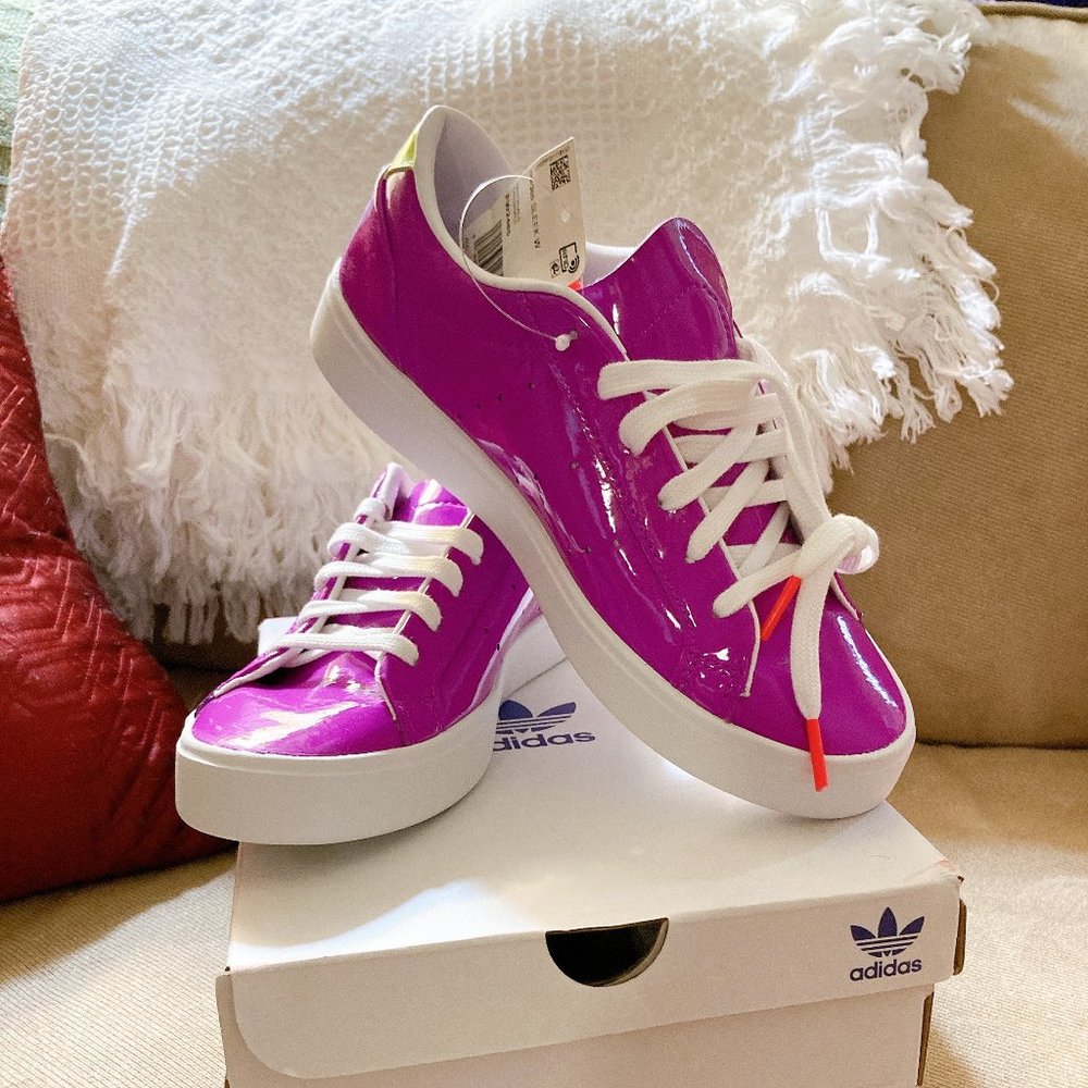 Adidas | Sleek Women's Sneakers (New in Box)